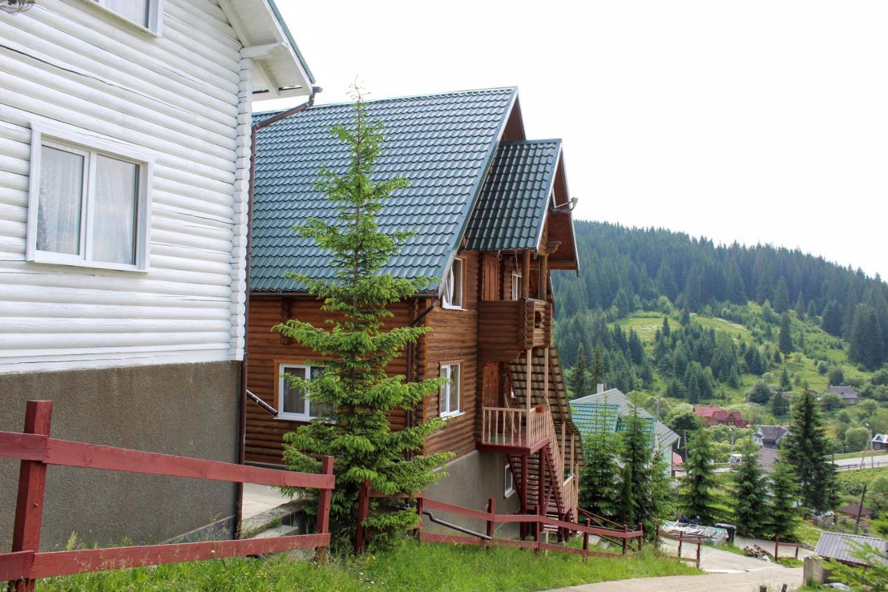 Hotel Мала Одеса à Yablunytsya Extérieur photo